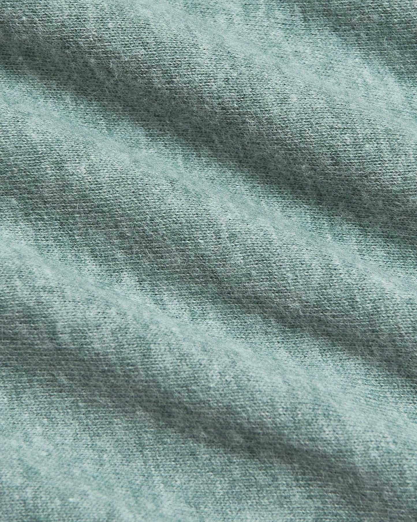 Heather Balsam Classic Crew Neck: L