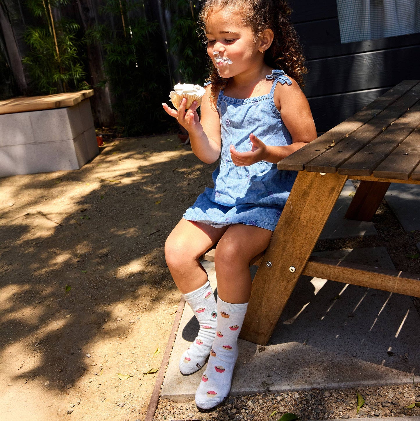 Kids Socks that Provide Meals (Blue Cupcakes): Toddler