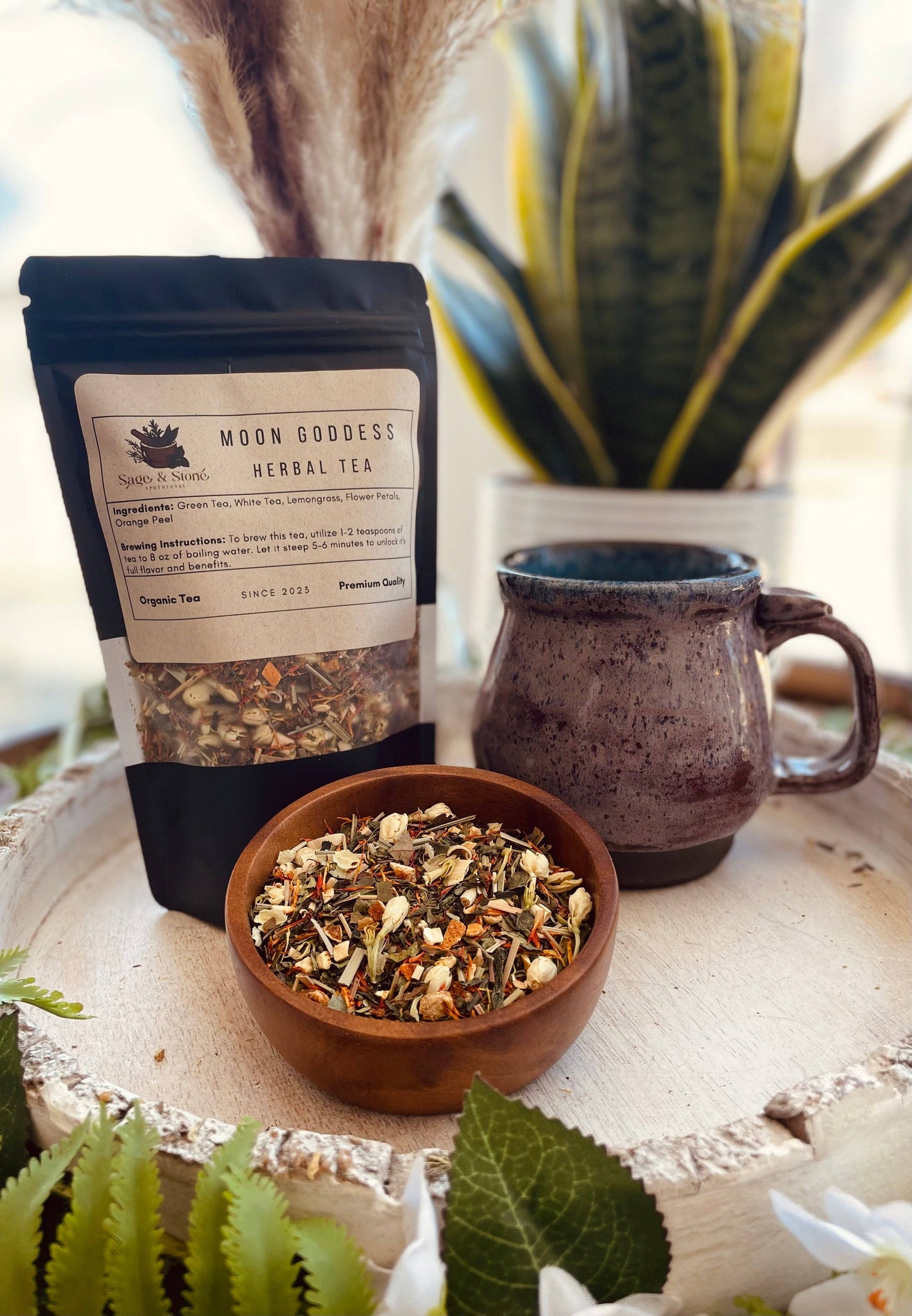 Moon Goddess Herbal Tea: 12 oz.