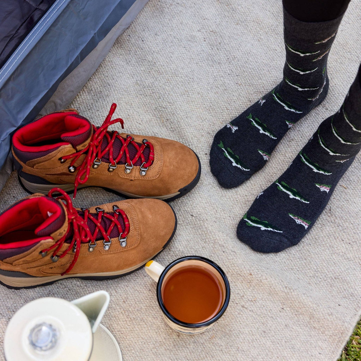 Socks that Protect National Parks (Gray Fish): Medium