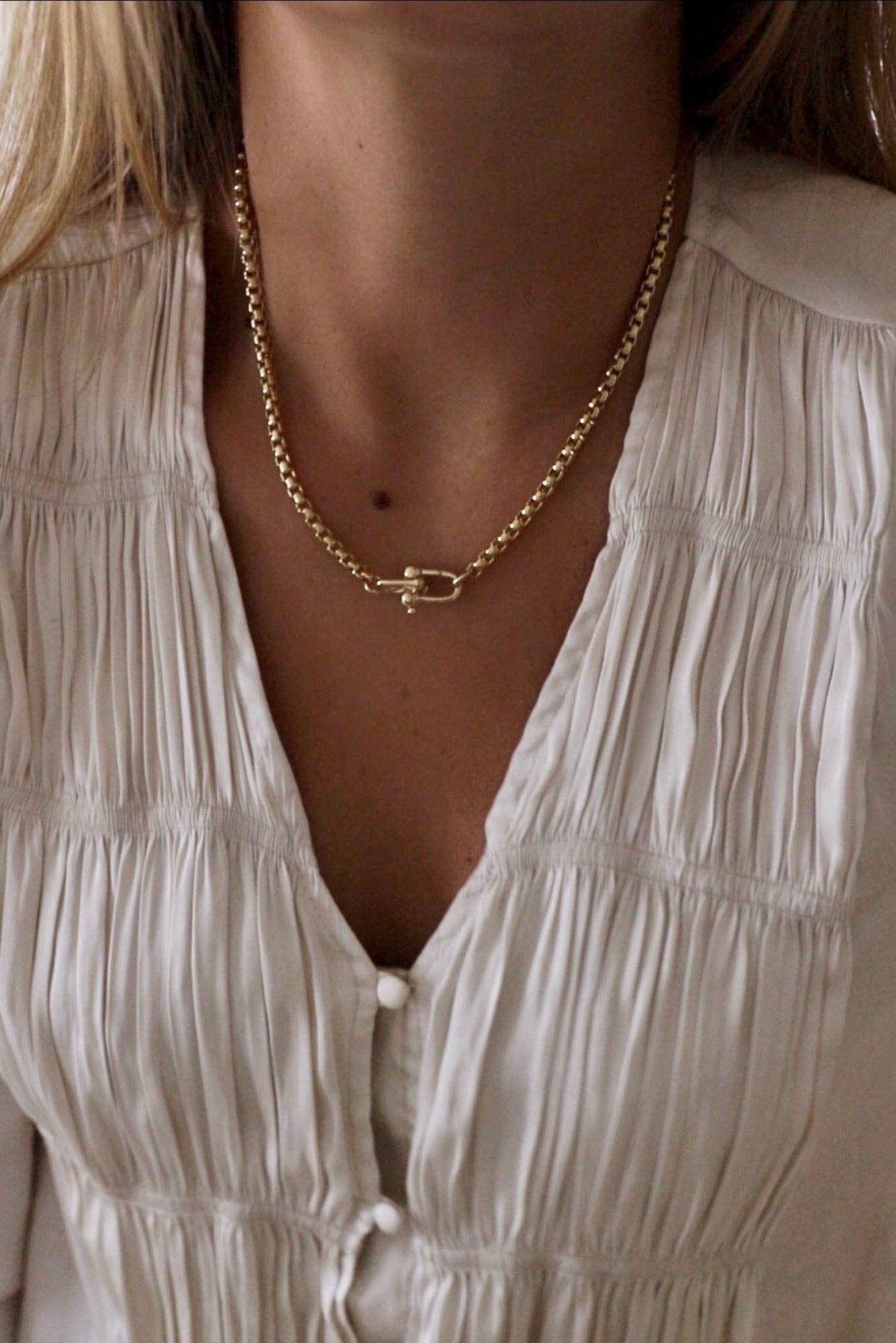 NOVA ROUND BOX CHAIN NECKLACE: GOLD / Large