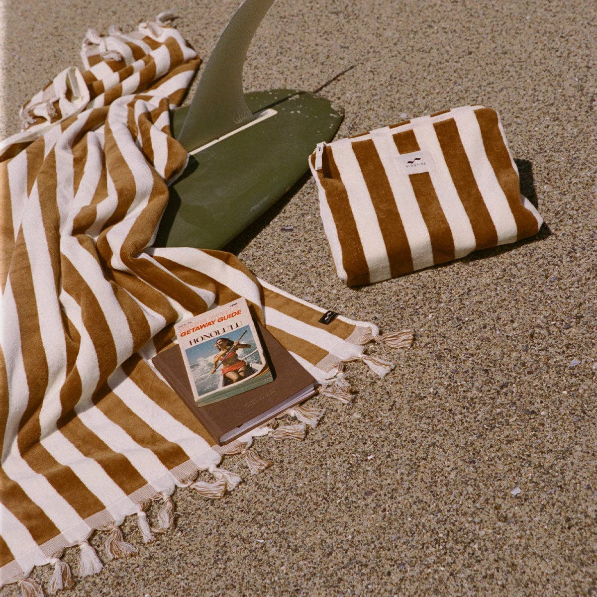 Cabana Fringe Premium Woven Towel - Brush
