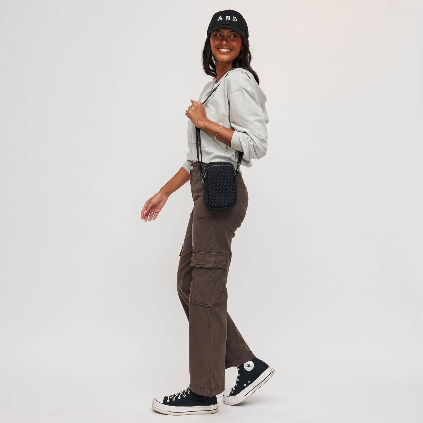 Divide & Conquer Woven Neoprene Crossbody: Cream