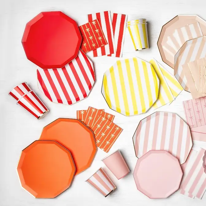 CHERRY RED SIGNATURE BOW SMALL NAPKINS