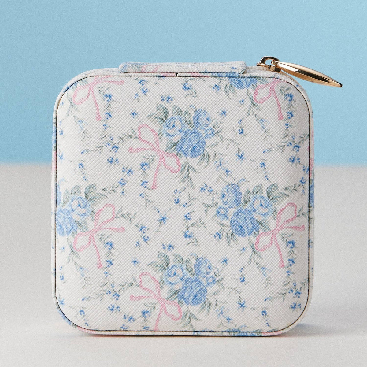 Travel-Ready Blue Floral | Jewelry Box with Pink Bow: BL / ONE