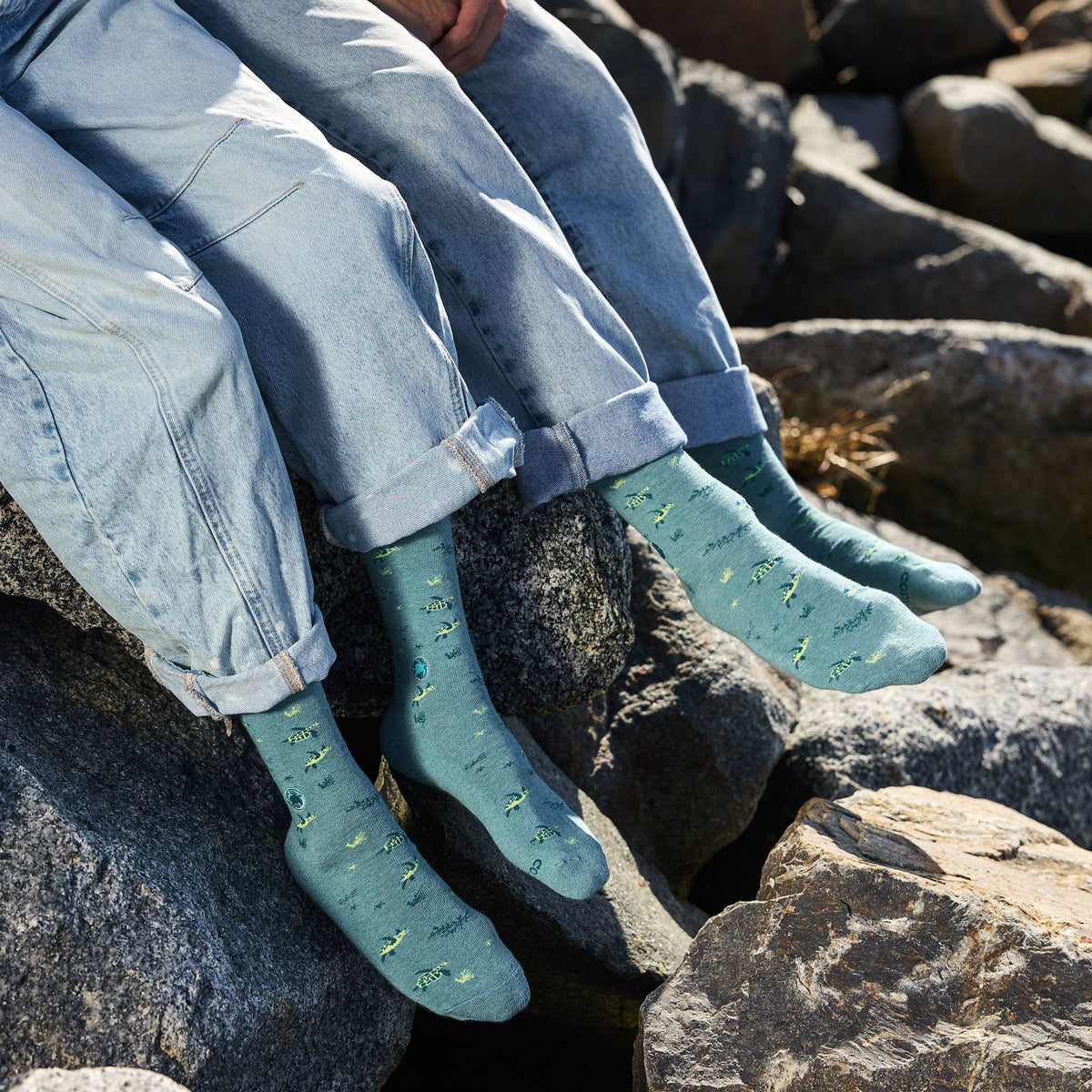 Socks that Protect Sea Turtles | Ocean Gifts: Small